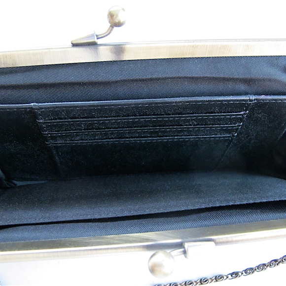 Vintage Soft Leather Black Clutch Purse - Picture 5 of 8